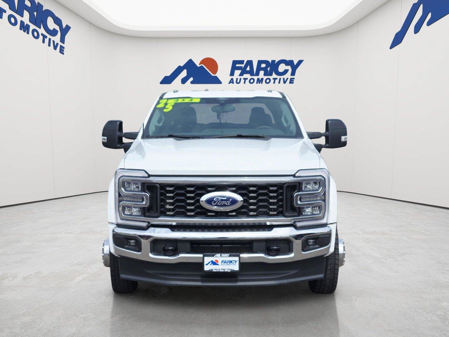 Used 2025 Ford F450 Lariat AWD/4WD image 2