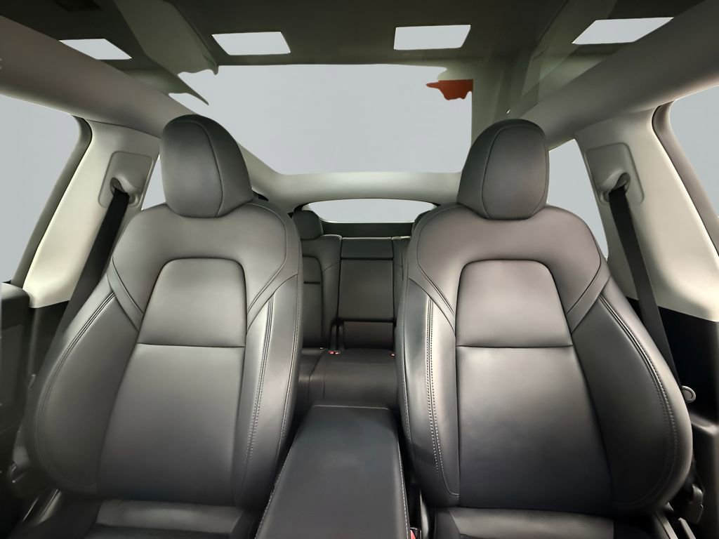Used 2023 Tesla Model Y Performance image 13