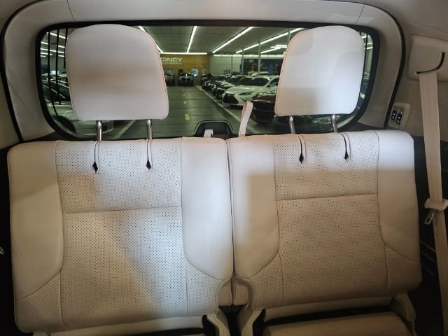 Used 2019 Lexus GX 460 Luxury image 36