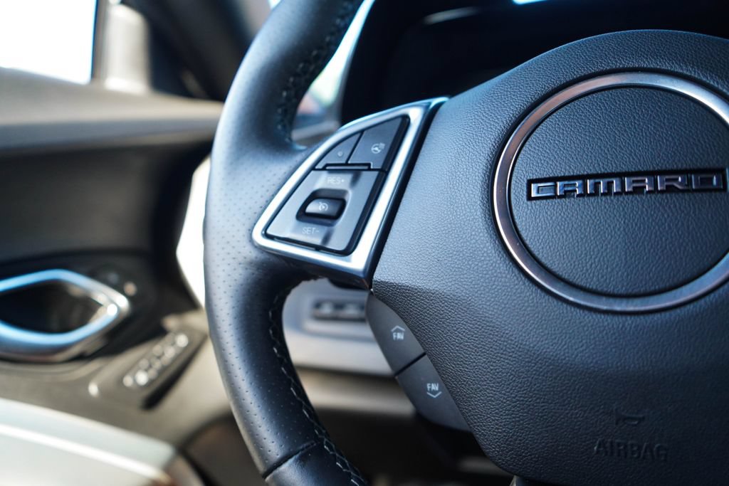 Used 2017 Chevrolet Camaro SS RWD image 34