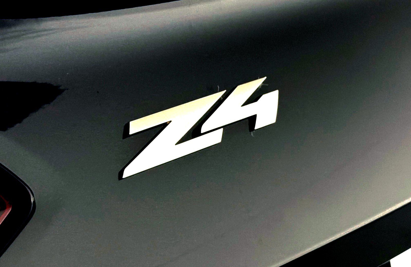 Used 2026 BMW Z4 M40i w/ Shadowloine Package RWD image 10