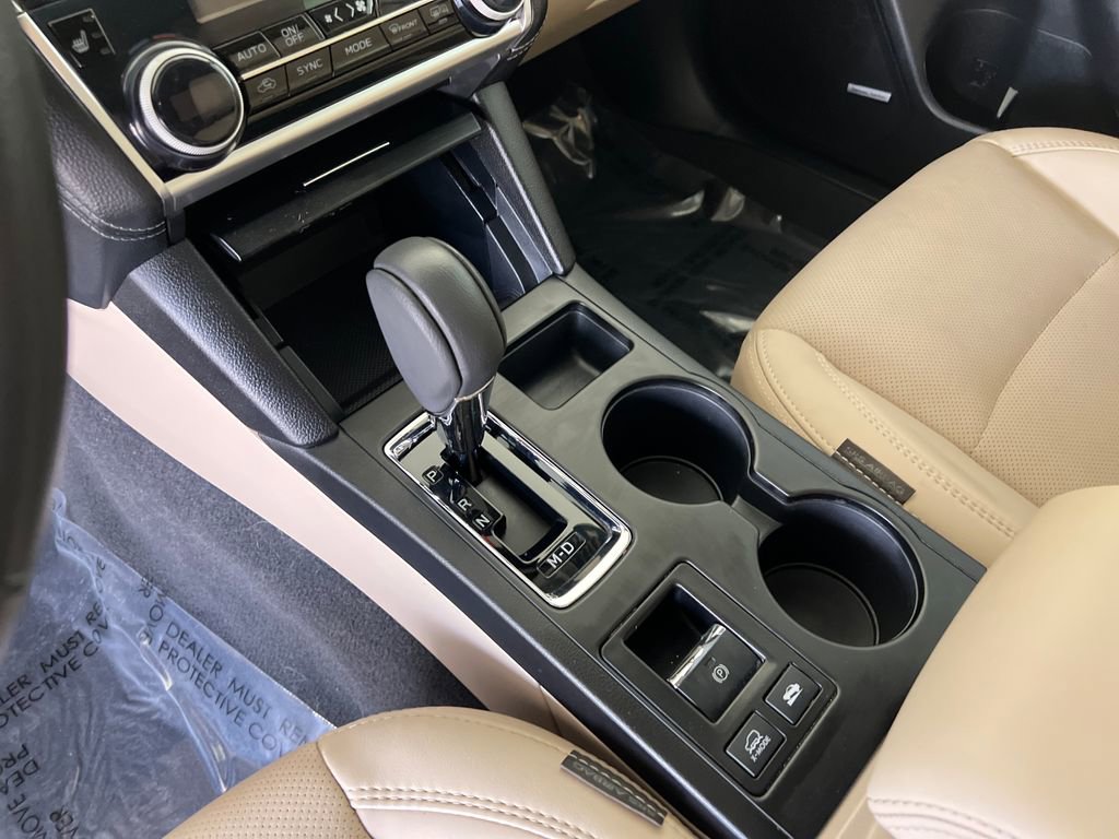 Used 2019 Subaru Outback 2.5i Limited AWD/4WD image 26