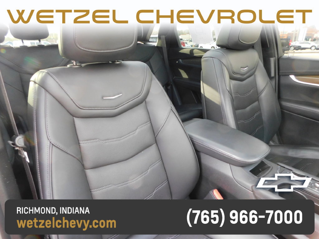 Used 2022 Cadillac XT5 AWD image 21