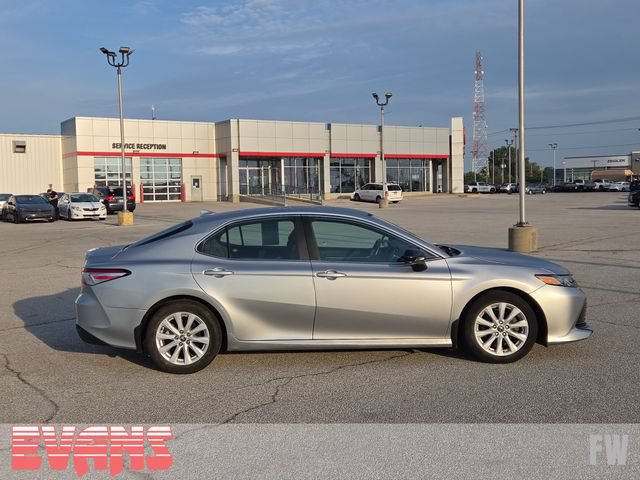 Used 2020 Toyota Camry LE FWD image 2
