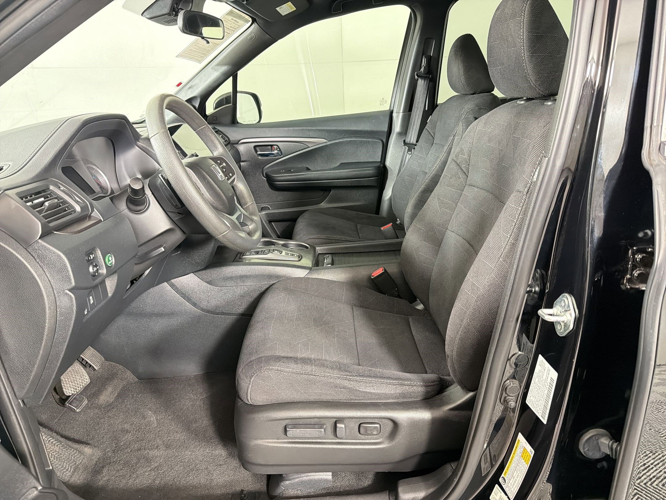 Used 2022 Honda Pilot Sport image 5