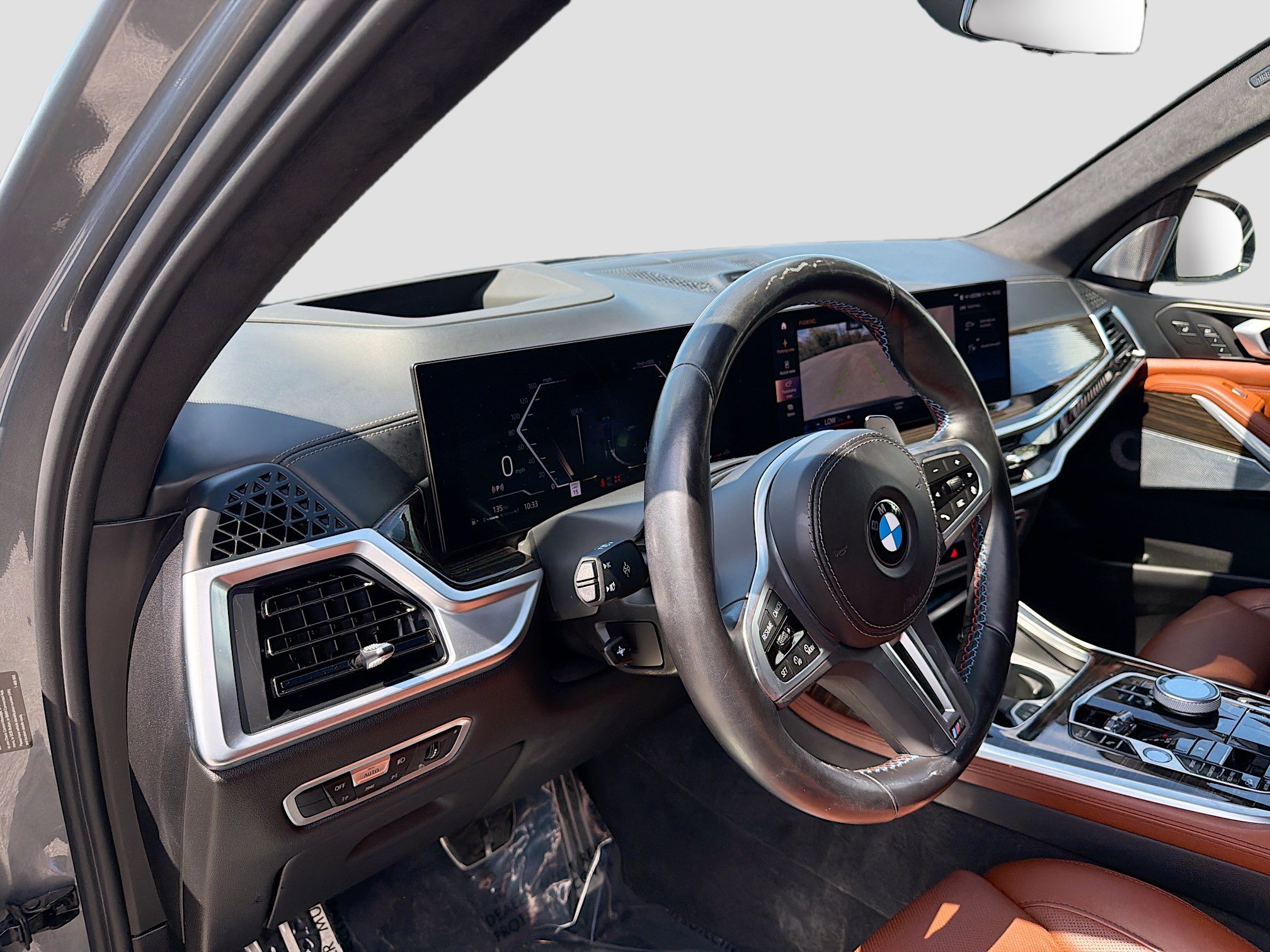 Used 2023 BMW X7 M60i w/ Executive Package image 28