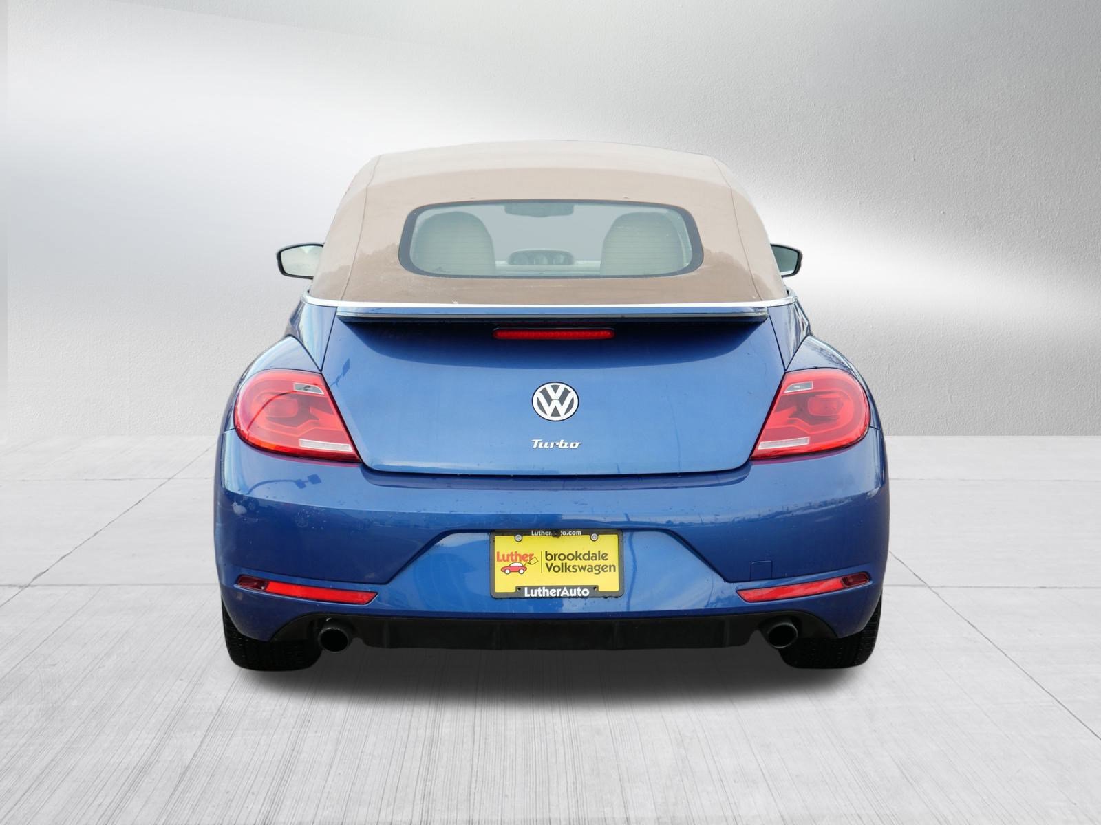 Used 2015 Volkswagen Beetle R-Line image 6