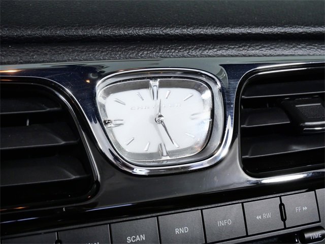 Used 2013 Chrysler 200 Touring image 23