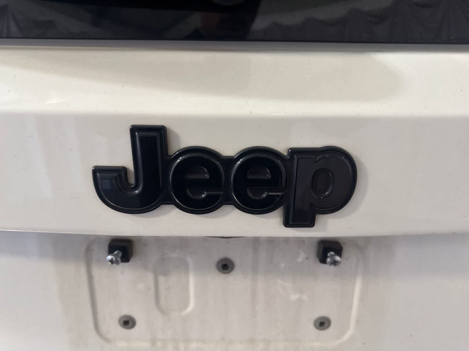 Used 2023 Jeep Renegade Trailhawk AWD/4WD image 15
