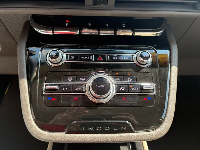 Used 2022 Lincoln Corsair FWD image 20