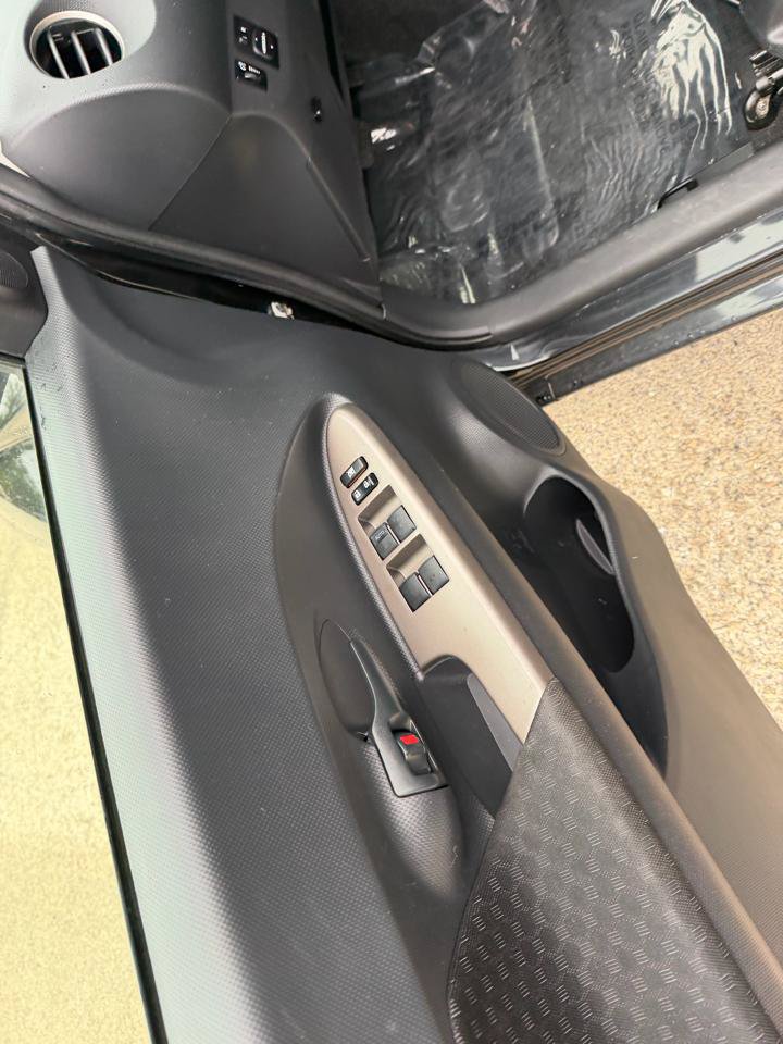 Used 2011 Scion xD FWD image 10