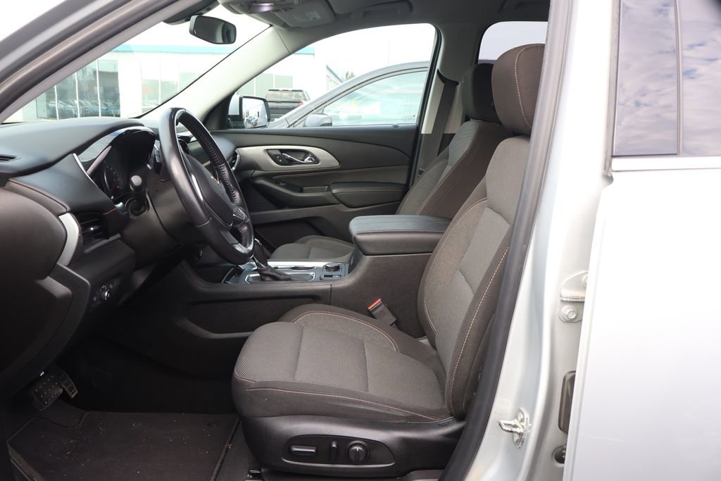 Used 2019 Chevrolet Traverse LT image 10