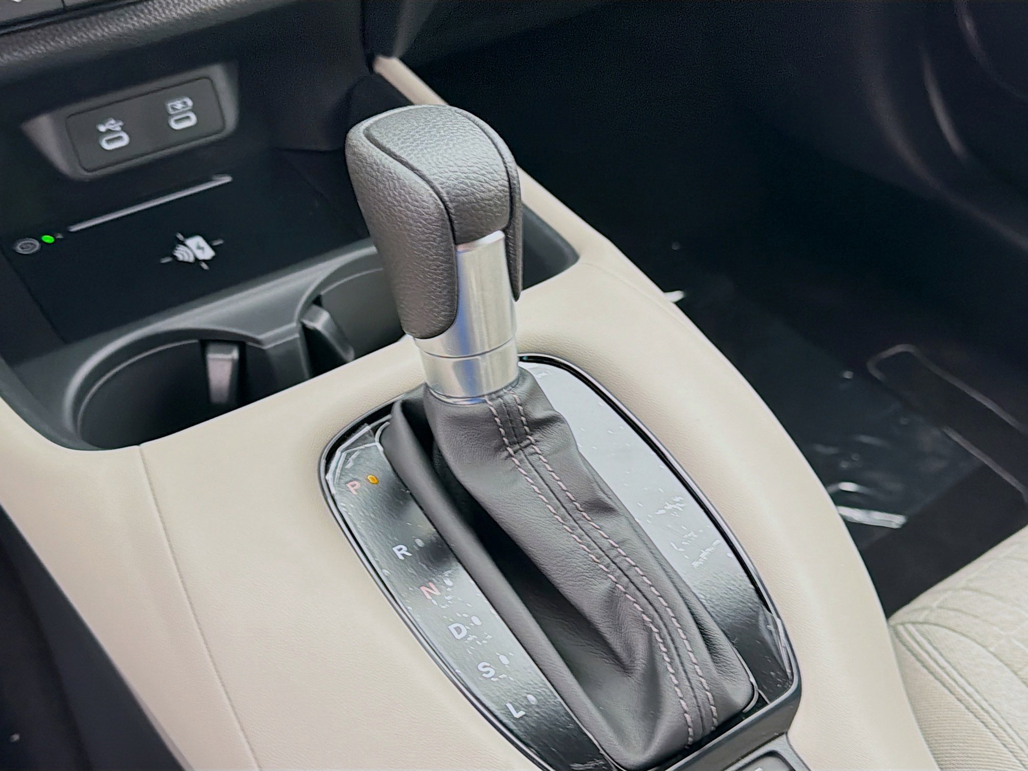 New 2026 Honda HR-V LX image 15