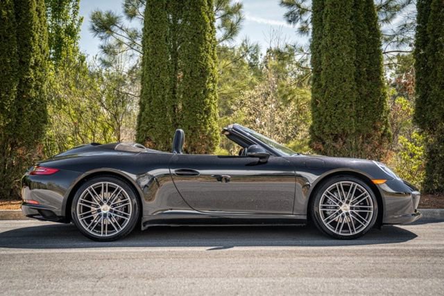 Used 2019 Porsche 911 Carrera image 11