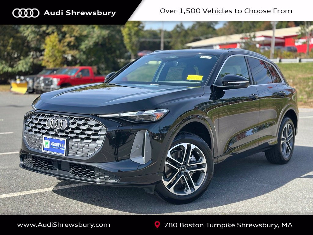 Used 2025 Audi Q5 Premium w/ Convenience Package