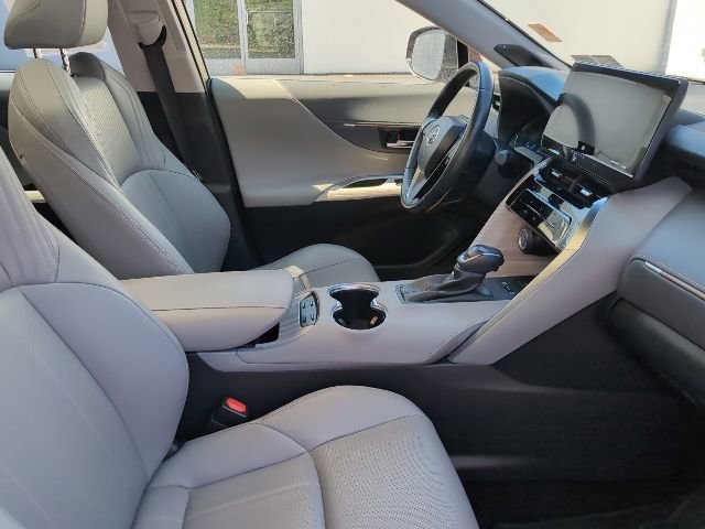 Used 2021 Toyota Venza Limited w/ Advanced Technology Package AWD/4WD image 27