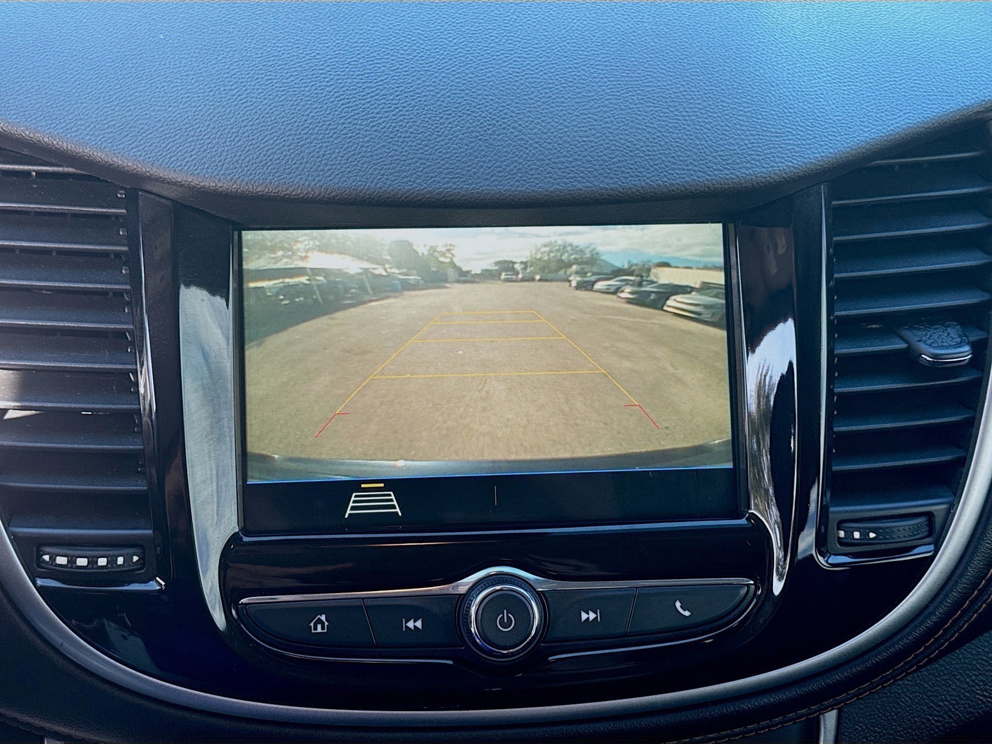 Used 2019 Chevrolet Trax LS w/ Tint and Cruise Package image 11