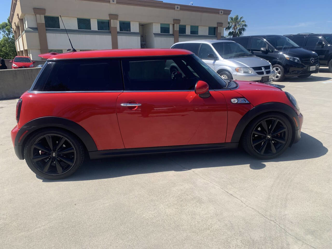 Used 2011 MINI Cooper S FWD image 6