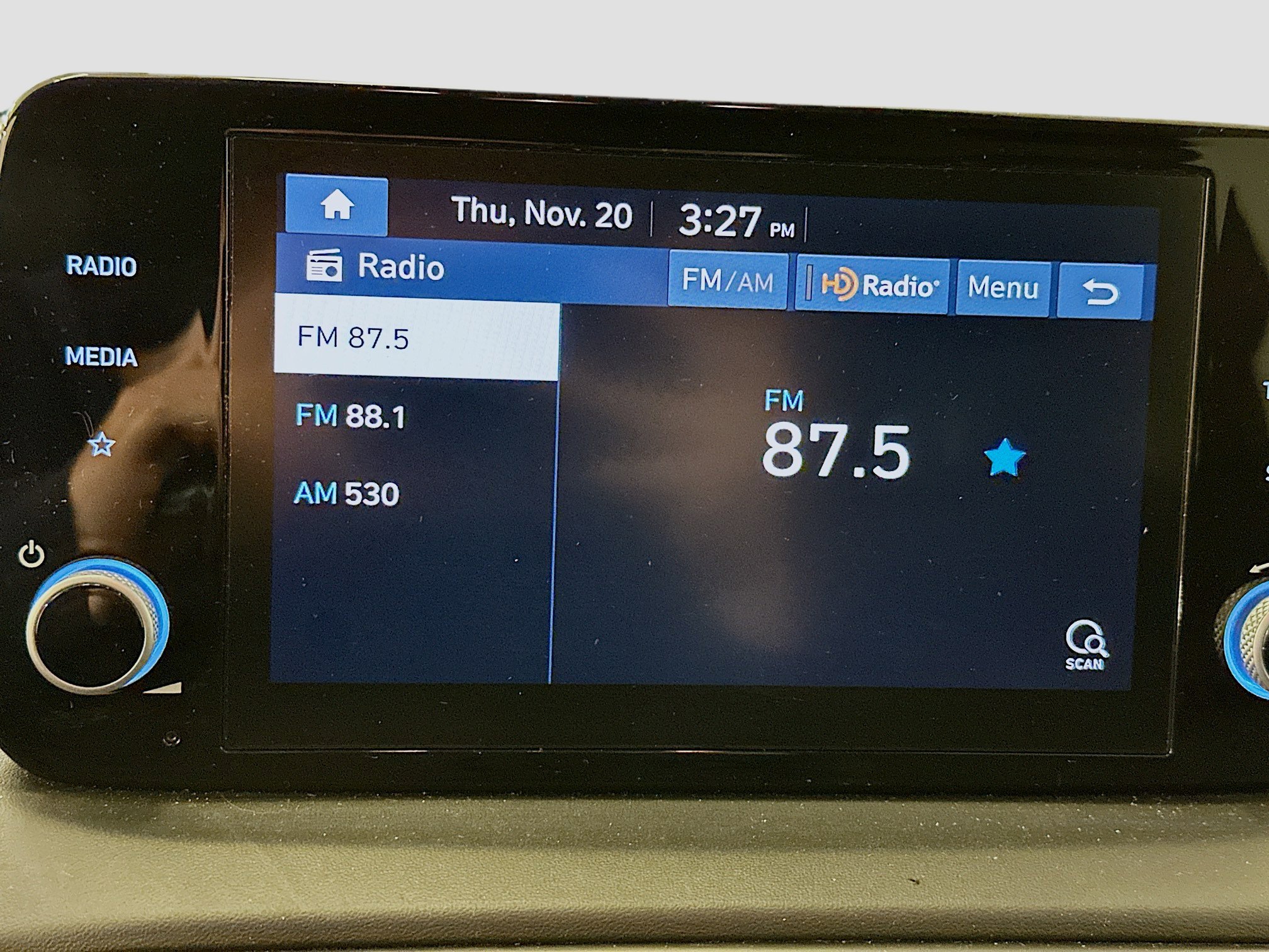 Used 2023 Hyundai Santa Fe SE image 21