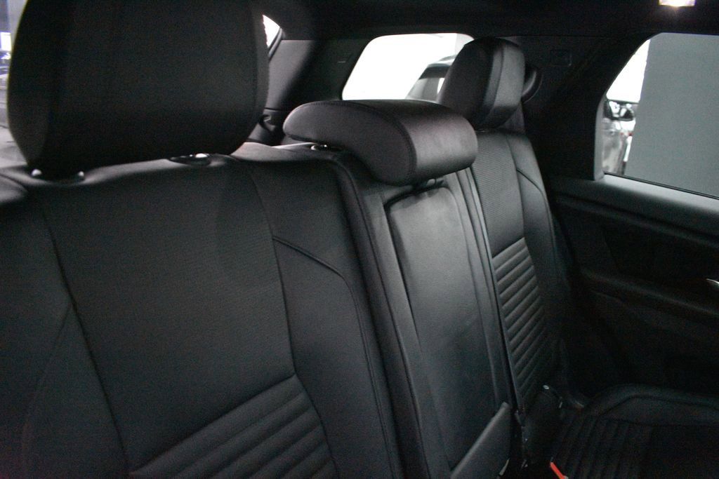 Used 2022 Land Rover Discovery Sport S image 28