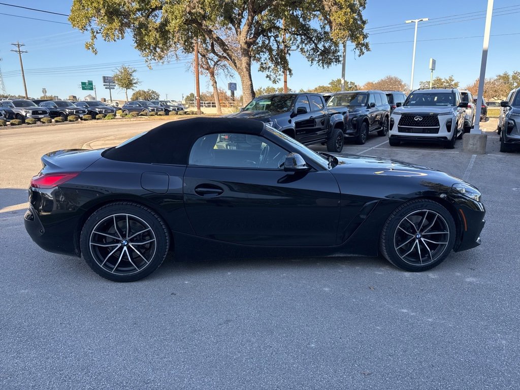 Used 2022 BMW Z4 sDrive30i image 4