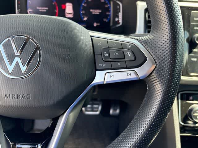 Used 2021 Volkswagen Atlas Cross Sport SEL R-Line w/ Cross Sport MDO Package FWD image 13