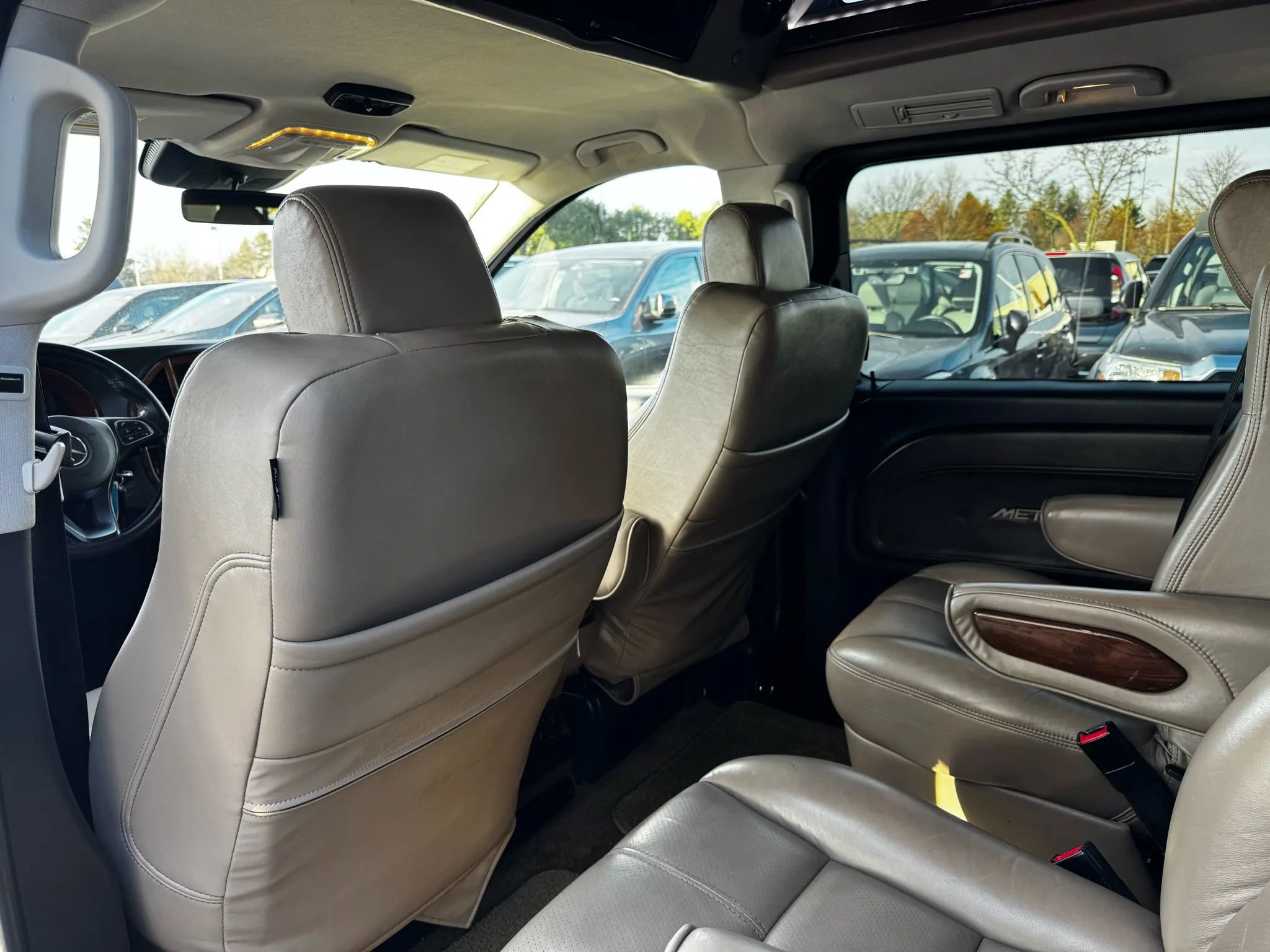 Used 2017 Mercedes-Benz Metris Passenger image 77