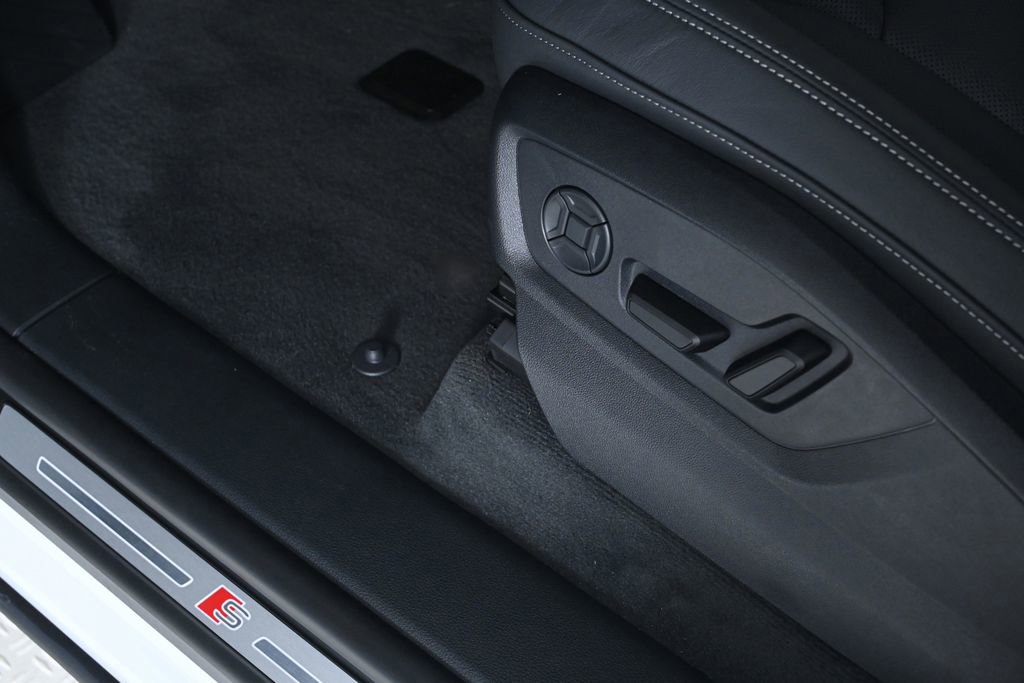 New 2026 Audi Q8 Premium Plus AWD/4WD image 18