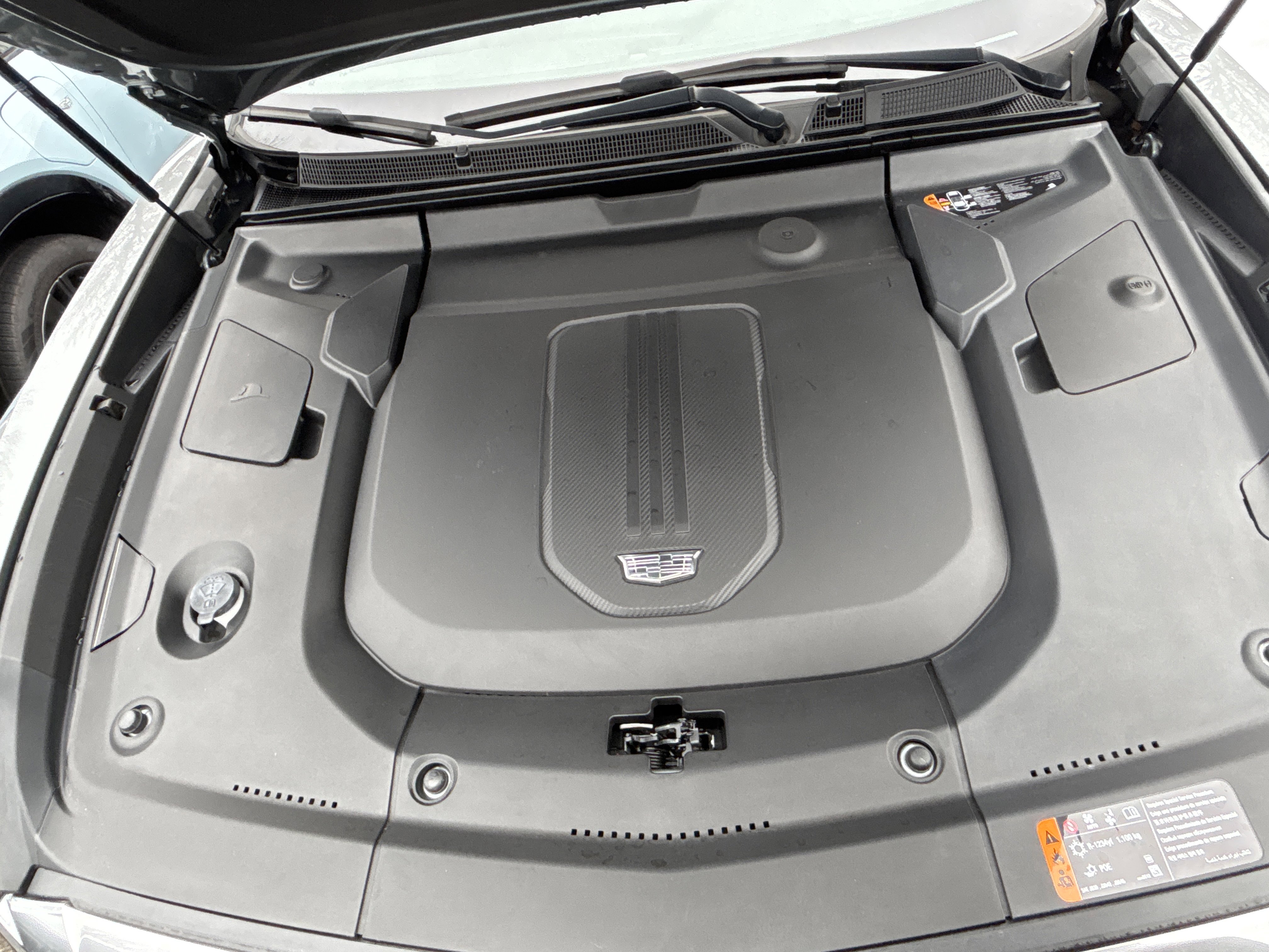 Used 2024 Cadillac Lyriq Tech image 34