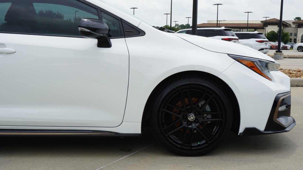 Used 2022 Toyota Corolla SE FWD image 9