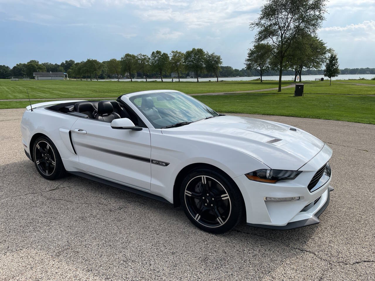 Used 2021 Ford Mustang GT Premium w/ California Special Package RWD image 55