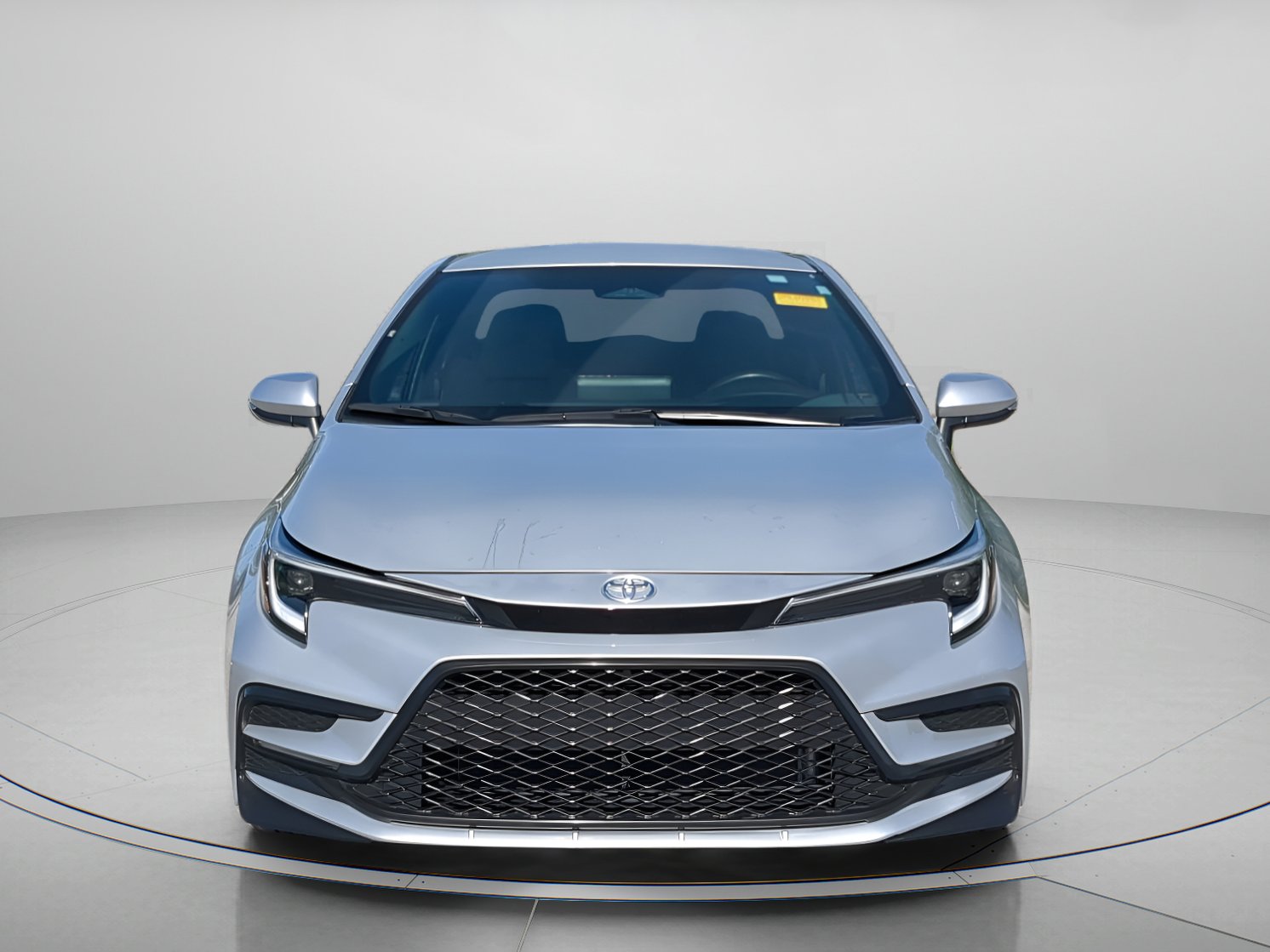 Used 2024 Toyota Corolla SE FWD image 2