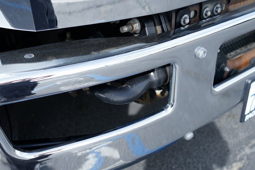 Used 2016 Ford F650 2WD Regular Cab Super Duty image 46