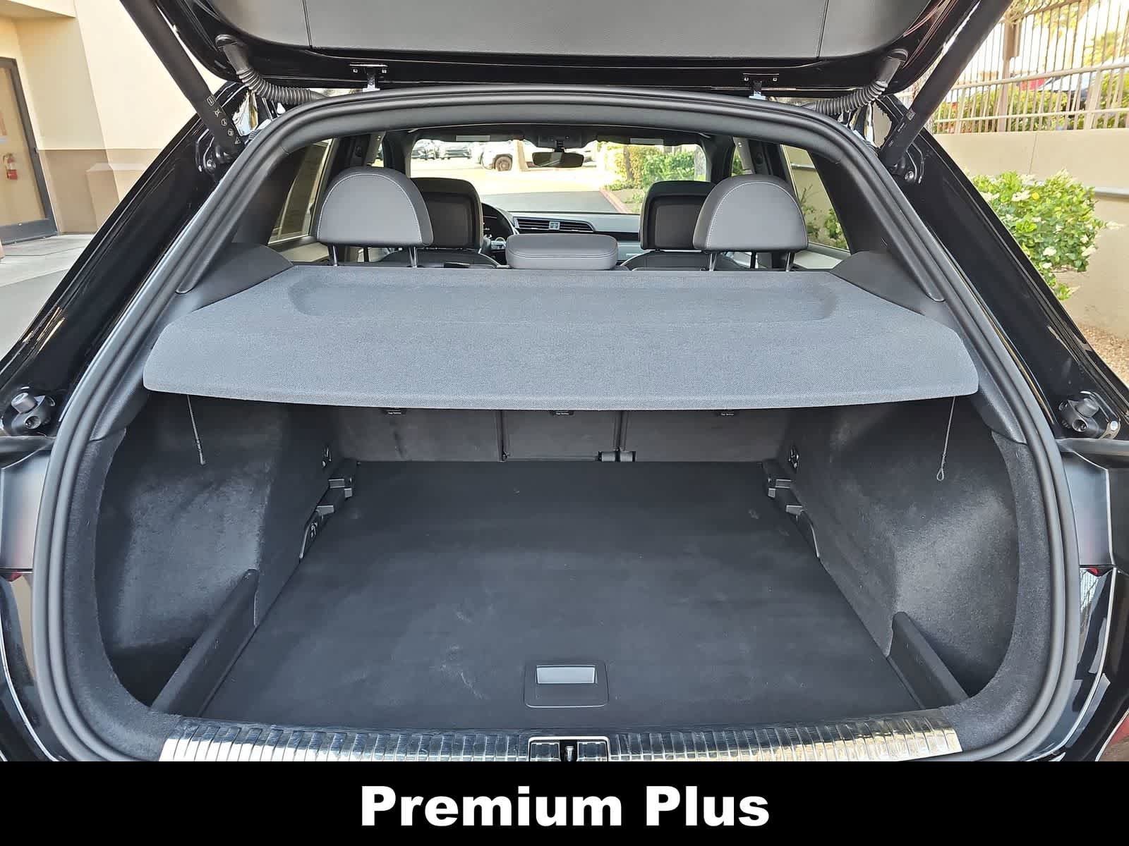 Used 2023 Audi Q3 2.0T Premium Plus w/ Premium Plus Package AWD/4WD image 23