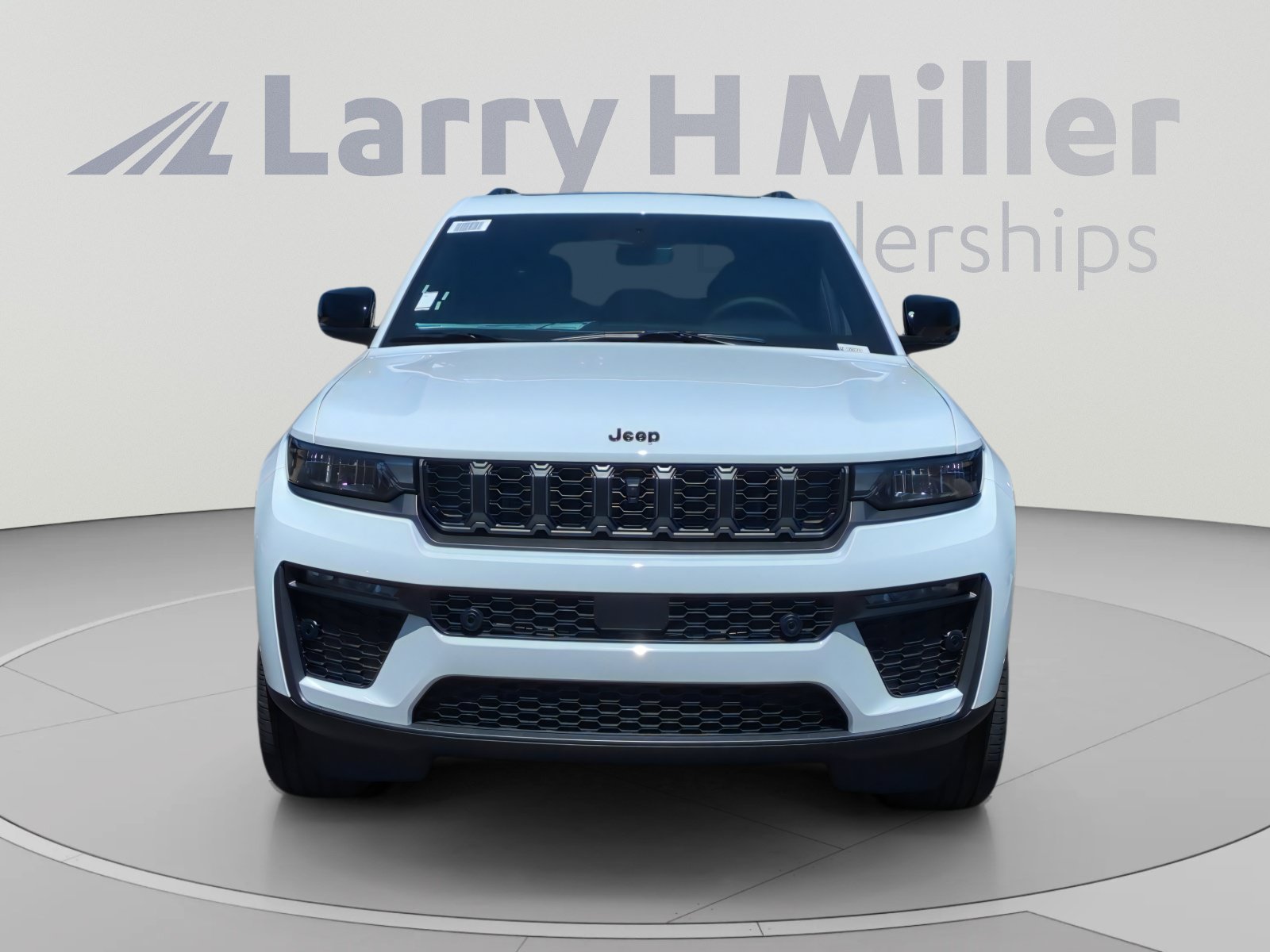 New 2026 Jeep Grand Cherokee Limited AWD/4WD image 8