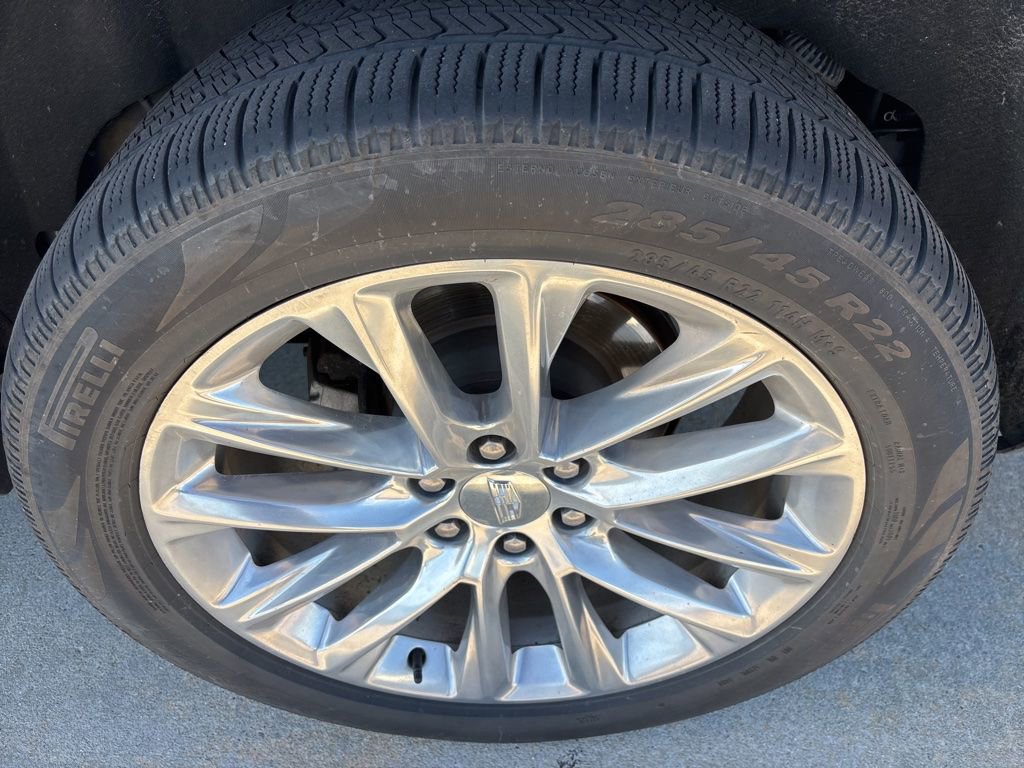 Used 2018 Cadillac Escalade ESV Platinum image 10