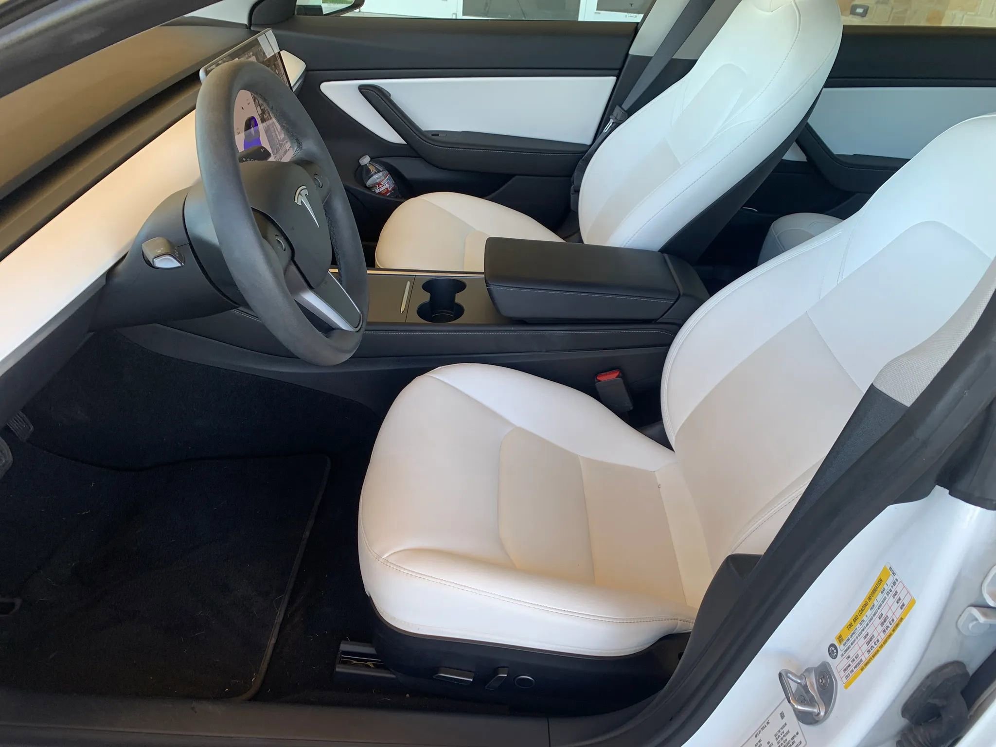 Used 2021 Tesla Model 3 Standard Range Plus image 12