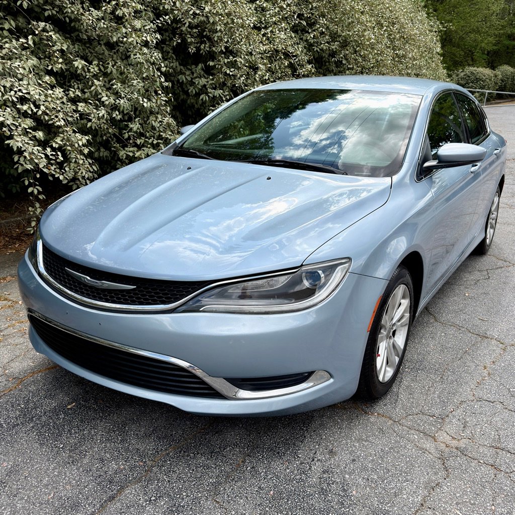 Used 2015 Chrysler 200 Limited image 6