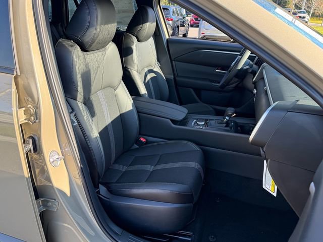 New 2026 MAZDA CX-50 Meridian Edition w/ Weather Package image 17