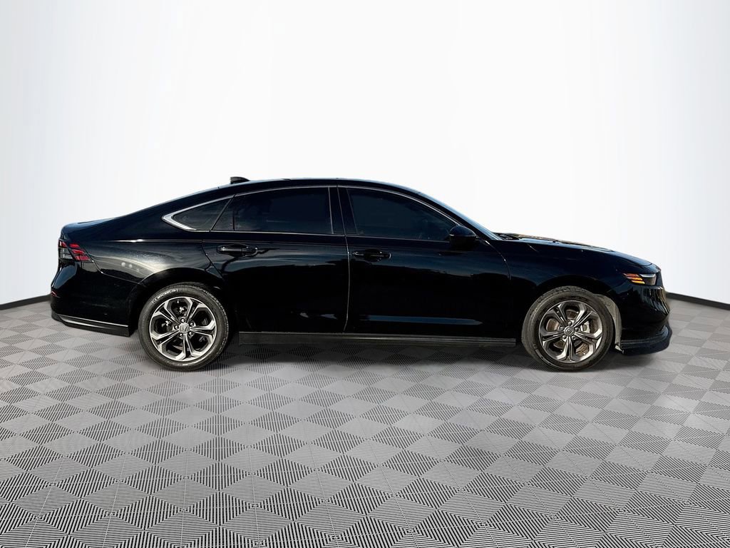 Used 2023 Honda Accord EX image 4