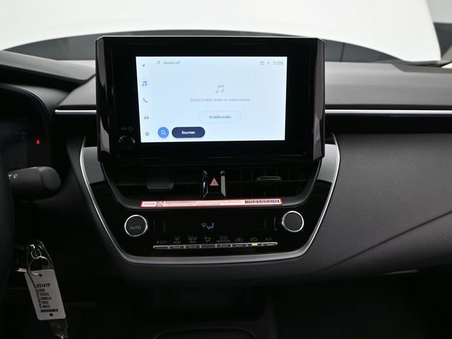 Used 2026 Toyota Corolla LE image 6