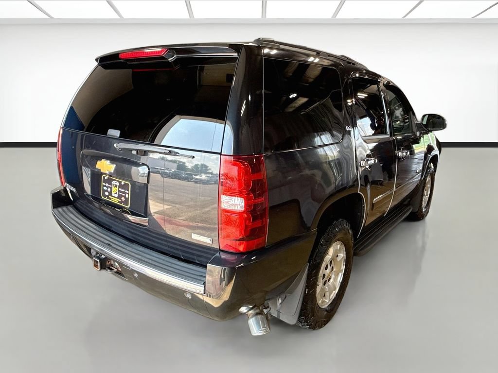Used 2012 Chevrolet Tahoe LTZ AWD/4WD image 5