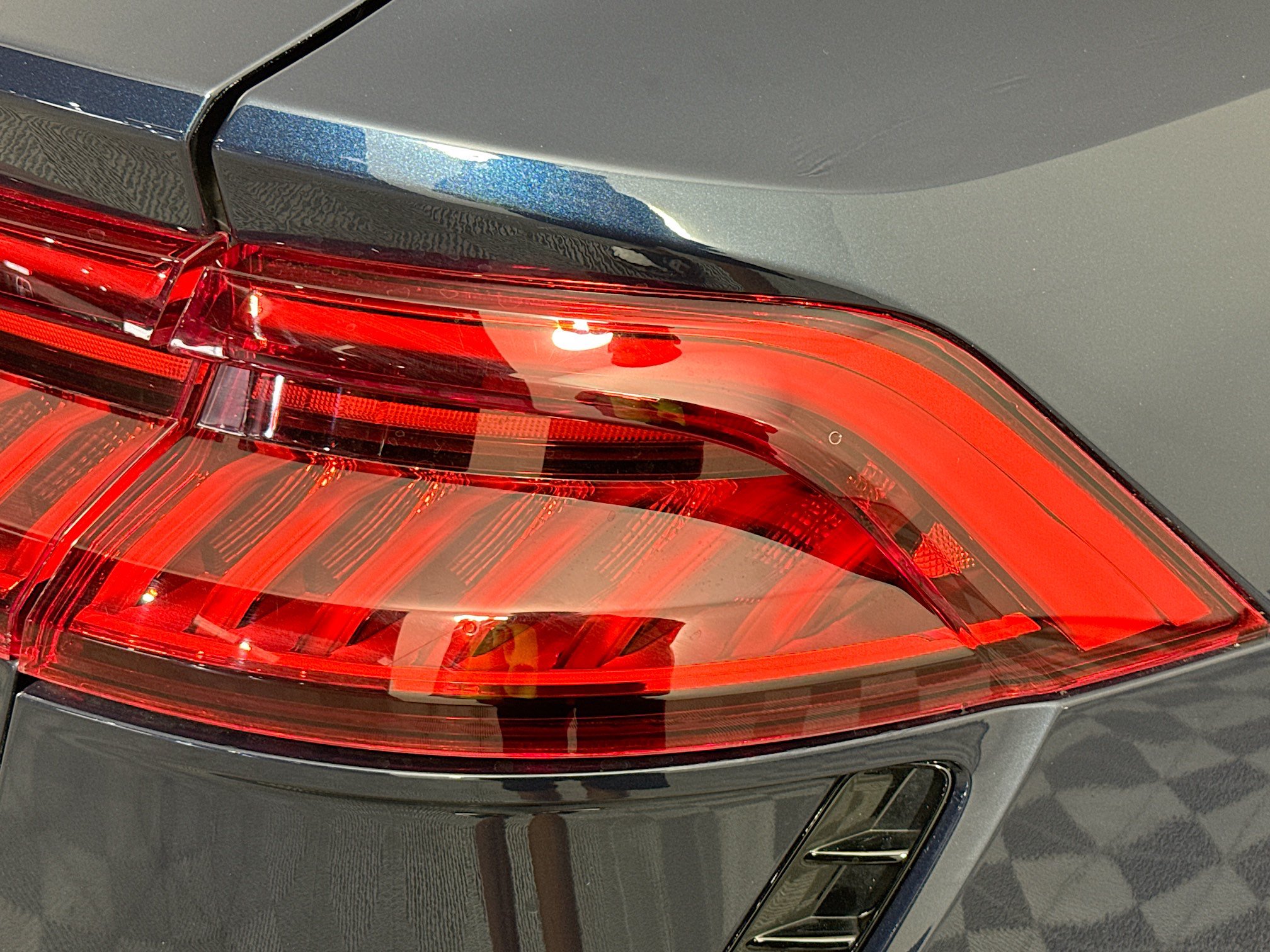 Used 2024 Audi RS Q8 w/ Executive Package AWD/4WD image 59