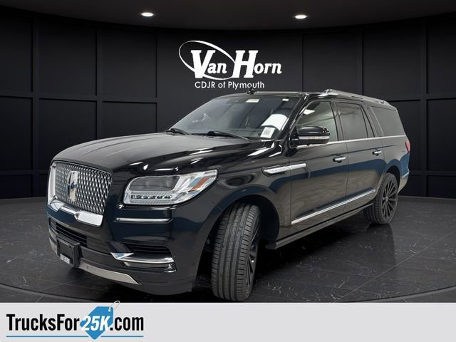 Used 2018 Lincoln Navigator L Reserve w/ Technology Package AWD/4WD image 4
