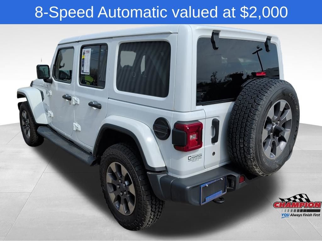 Used 2018 Jeep Wrangler Unlimited Sahara image 3