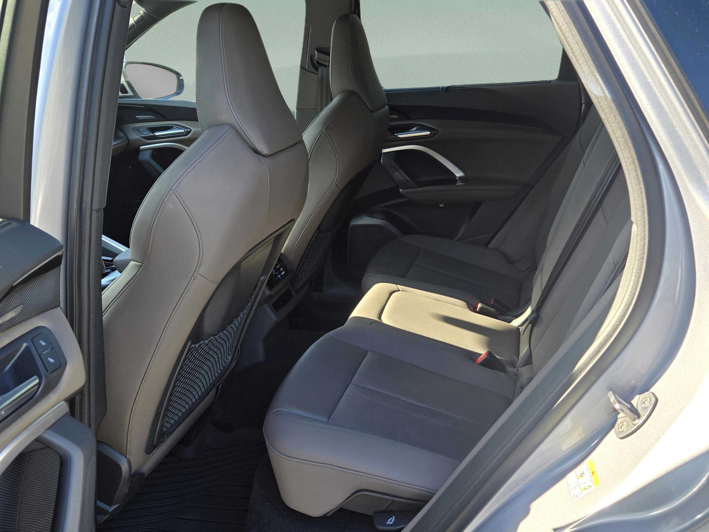 Used 2025 Audi Q5 Premium Plus w/ Premium Plus AWD/4WD image 27