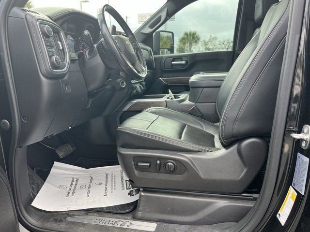 Used 2022 Chevrolet Silverado 2500 High Country w/ Z71 Off-Road Package image 15