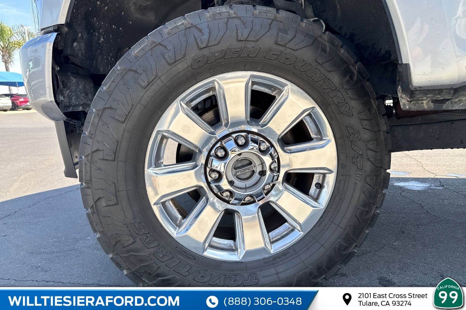 Certified 2021 Ford F250 Platinum w/ FX4 Off-Road Package image 12