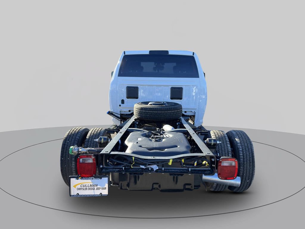 New 2026 RAM 3500 Tradesman AWD/4WD image 4