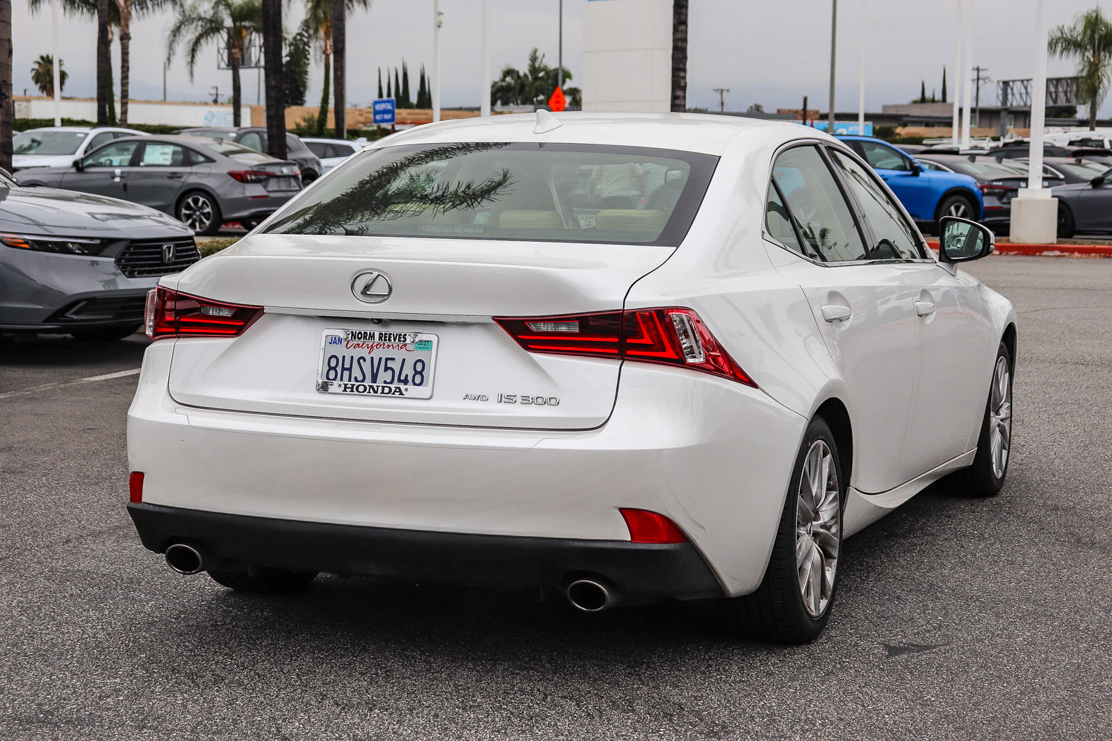 Used 2016 Lexus IS 300 AWD w/ Accessory Package 2 image 11
